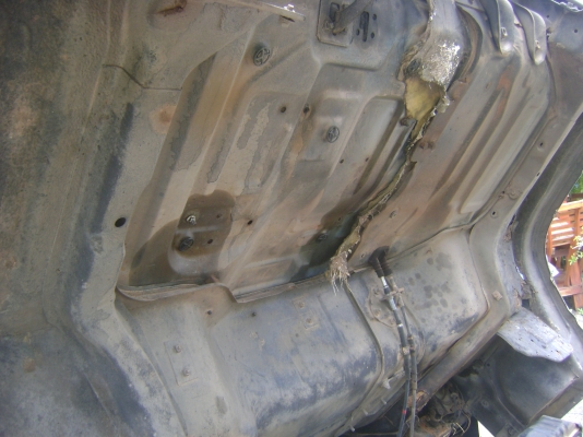 ขายรถ 6 ล้อ NPR รถห้างแท้ เกียรสัน เครื่อง 115 แรง เครื่องดี คัชชีเดิม สภาพพร้อมใช้งาน ขายรถ 6 ล้อ NPR รถห้างแท้ เกียรสัน เครื่อง 115 แรง เครื่องดี คัชชีเดิม สภาพพร้อมใช้งาน