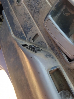 รถ 6 ล้อ ดั้ม ISUZU  NRR 32D   (195)แรง สภาพสวย พร้อมใช้ รถเดิมๆ