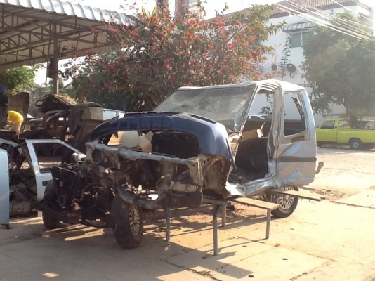 ขายครับซากดราก้อนปี44ทะเบียนเต็มชุดโอนครบเอาไปทั้งคันเลยพี่น้องเบื่อช่างขายครับ