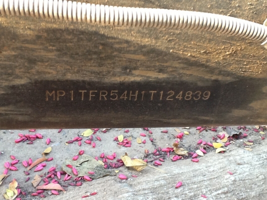 ขายครับซากดราก้อนปี44ทะเบียนเต็มชุดโอนครบเอาไปทั้งคันเลยพี่น้องเบื่อช่างขายครับ