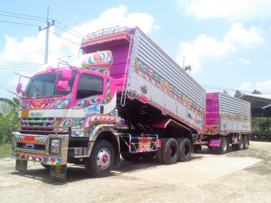 ขายรถบรรทุก 10 ล้อ  HINO ใหม่พร้อมรับรถได้ทันที