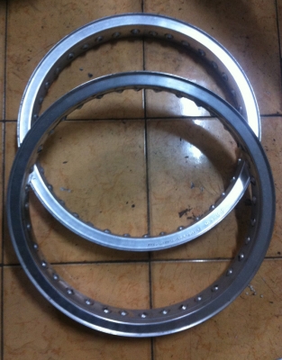 เครื่อง nc30 cbr400 คาร์บู bc30 cb400 ล้อขอบยก เรือนไมล์ ktm 990 เครื่อง nc30 cbr400 คาร์บู bc30 cb400 ล้อขอบยก เรือนไมล์ ktm 990