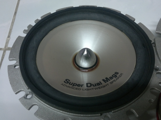 ลำโพงดอก KENWOOD KFC-SV1610 6 นิ้ว แม่เหล็กเหลว 1000 บาท