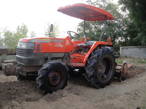 รถไถคูโยต้า 3408