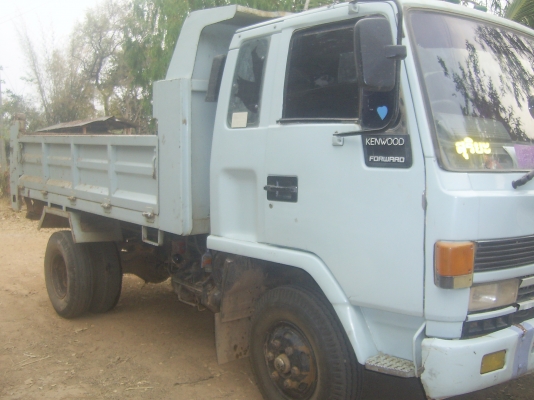 ขาย 6 ล้อดั้ม 175 แรงม้า สภาพดี ลดอีกแล้วจบได้จบเลย 690,000 ขาย 6 ล้อดั้ม 175 แรงม้า สภาพดี ลดอีกแล้วจบได้จบเลย 690,000