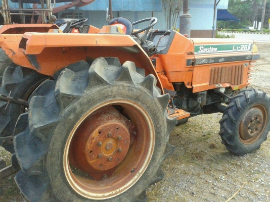 ขายรถไถ KUBOTA L1-26   2เพลา  เครื่องไดเร็ก 4สูบ