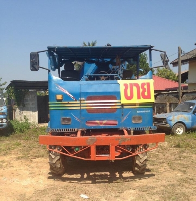 รถ 4WD สีข้าวโฟด โม่ข้าว