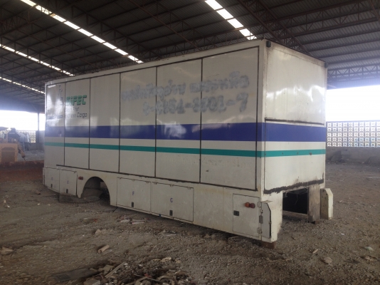 ตู้แห้ง 6 บานสภาพ ดี ยาว 7.20 ยกลงจาก ISUZU Deca FTR