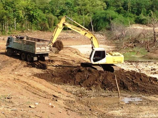 รถขุด SUMITOMO SH200-1A เอวเต็ม ช่วงล่างสวย มีทะเบียนครบ รถสวยกิ๊ก ราคาต่อรอง