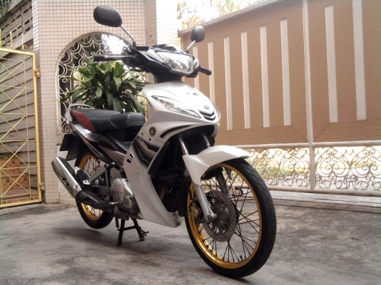 ขออนุญาติขาย Yamaha Spark 135RR สีขาวมุก โอนให้ฟรีครับ