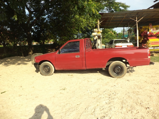 รถกระบะ ISUZU รถกระบะ ISUZU
