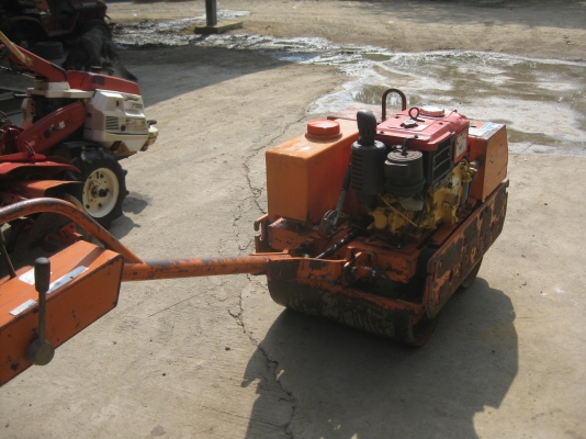 ขายรถบดเดินตามMIKASA MR6 RIHVพร้อมใช้งาน ขายรถบดเดินตามMIKASA MR6 RIHVพร้อมใช้งาน