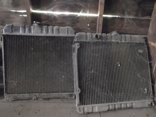 ขายหม้อน้ำเบ๊นซ์  w114 และ w123