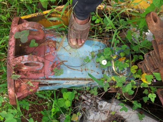 ขายเครน TADANO SuperZ 3ตัน5ปอก ท้องวี 4.5ตัน4ปอก ท้องแบน บูม5ตัน 5ปอก ปอกที่2ไม่มี แกนครบ แท่น5ตันและ3ตัน ขาช้าง2ขาครับ