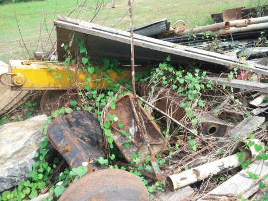 ขายเครน TADANO SuperZ 3ตัน5ปอก ท้องวี 4.5ตัน4ปอก ท้องแบน บูม5ตัน 5ปอก ปอกที่2ไม่มี แกนครบ แท่น5ตันและ3ตัน ขาช้าง2ขาครับ