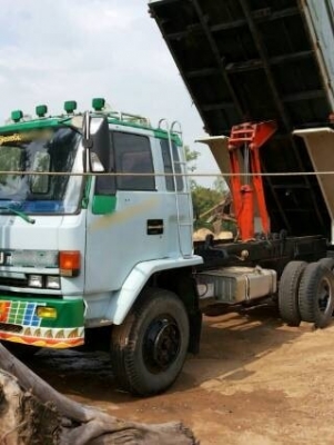 ขายรถบรรทุกสิบล้อดั๊มพ์ Isuzu นางฟ้า เครื่อง 240 แรง ปี 39 กระบะเหล็ก ทะเบียนพร้อม