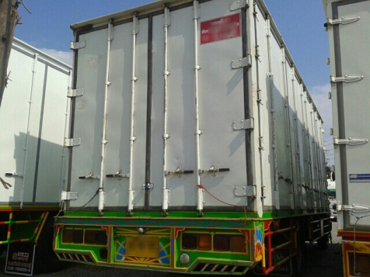 ขายดาวน์ ISUZU FTR 240 ปลายปี53 ตู้แห้ง10บาน ยาว7.60เมตร รถสภาพดีครับ