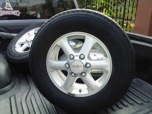 ขายล้อแม็กติดรถ ISUZU MU7 ขอบ 16" พร้อมยาง