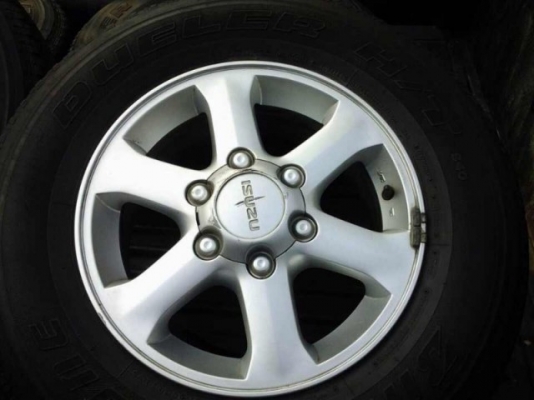 ขายล้อแม็กติดรถ ISUZU MU7 ขอบ 16" พร้อมยาง