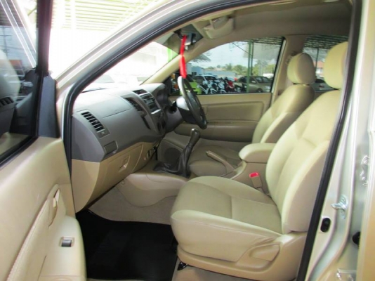 TOYOTA HILUX VIGO D4D Double Cab  2.5 MT ปี 2011