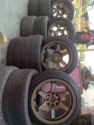 ขายte37 ขอบ15 4/100/114.3น8ล9 พร้อมยางบริสโตน 185/55/15 ปี10 90\%