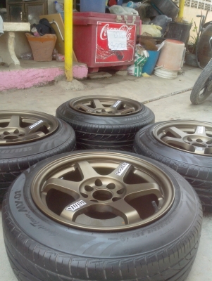 ขายte37 ขอบ15 4/100/114.3น8ล9 พร้อมยางบริสโตน 185/55/15 ปี10 90\%