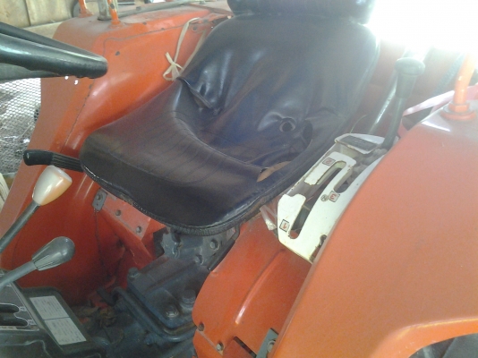 ขายรถไถ20แรงราคาถูกสภาพสวยเครื่องฟิตลดเหลือ72000บาท ขายรถไถ20แรงราคาถูกสภาพสวยเครื่องฟิตลดเหลือ72000บาท