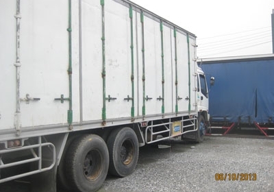 ขายสิบล้อ Isuzu FVM 230 Uro2 ปี47 ตู้สิบบานยาว 7.5 เมตร โทร 088-4501277