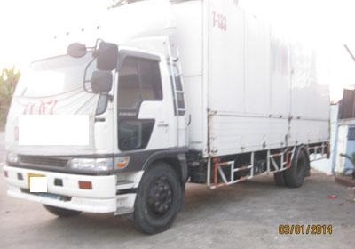 ขาย FF1J 210 แรง ตู้ปีกนกยาว 7.2 m สภาพพร้อมใช้ โทร 088-4501277