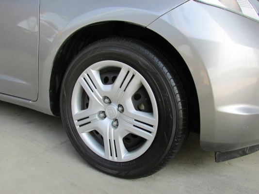 HONDA JAZZ  i-VTEC 1.5 MT ปี 2009