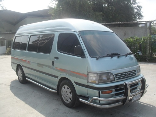 รถตู้หลังคาสูง สภาพเดิม จัดไฟแนนท์ให้ได้