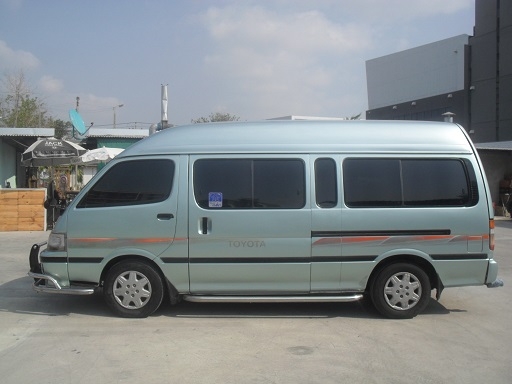 รถตู้หลังคาสูง สภาพเดิม จัดไฟแนนท์ให้ได้