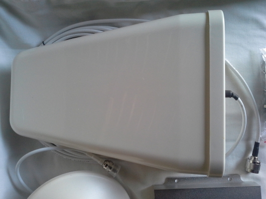 เครื่องดึงสัญญาณมือถือ 3G 2100MHz เครื่องดึงสัญญาณมือถือ 3G 2100MHz