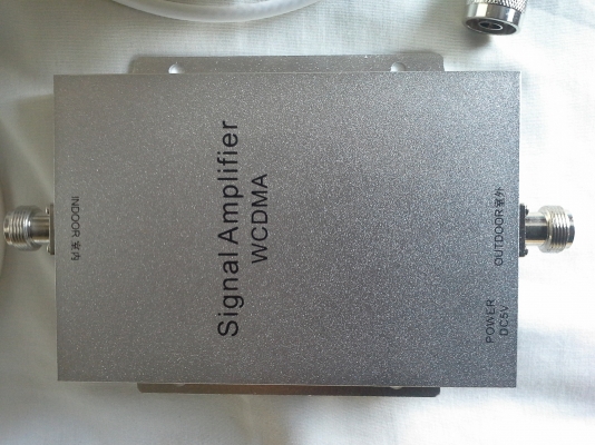 เครื่องดึงสัญญาณมือถือ 3G 2100MHz เครื่องดึงสัญญาณมือถือ 3G 2100MHz