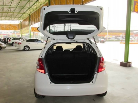 HONDA JAZZ  i-VTEC 1.5 AT ปี 2008