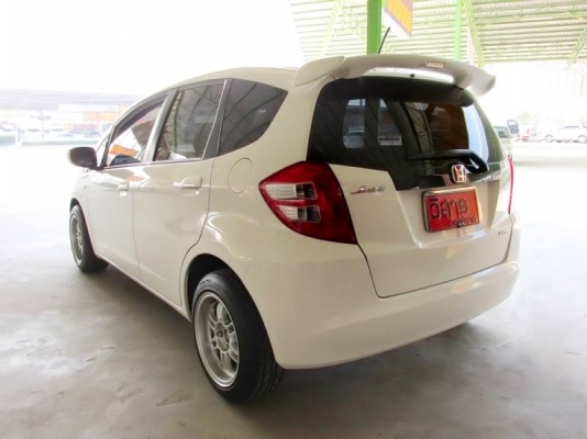 HONDA JAZZ  i-VTEC 1.5 AT ปี 2008