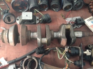 โล๊ะ..!!! อะไหล่เครื่องเรือหลายตัวครับ โล๊ะ..!!! อะไหล่เครื่องเรือหลายตัวครับ