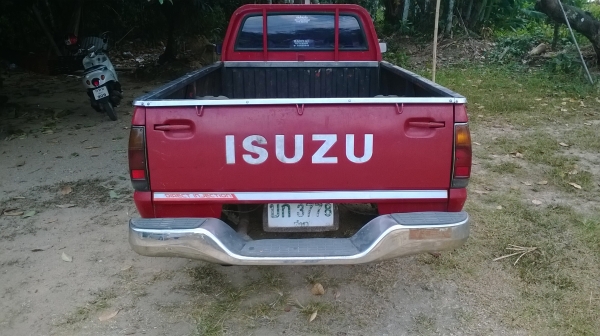 ขาย ISUZU KB2200 เดิมๆแห้งๆอีกคันครับ ขาย ISUZU KB2200 เดิมๆแห้งๆอีกคันครับ