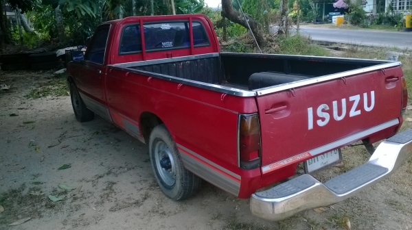 ขาย ISUZU KB2200 เดิมๆแห้งๆอีกคันครับ ขาย ISUZU KB2200 เดิมๆแห้งๆอีกคันครับ