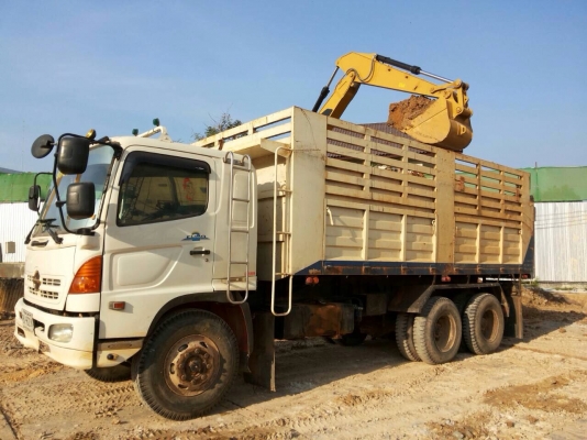 ขายhino 260 ปี 48  รถใช้มือเดียว เจ้าของขายเอง รถวิ่งงานอยู่