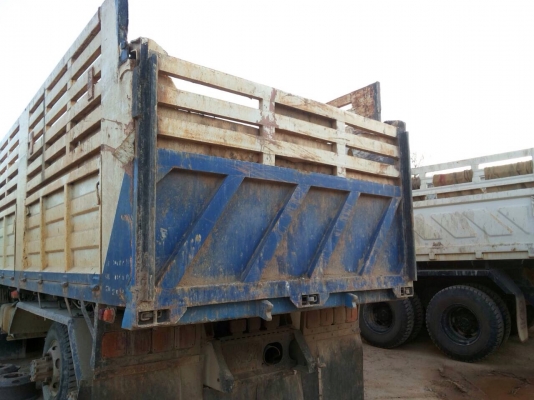 ขายhino 260 ปี 48  รถใช้มือเดียว เจ้าของขายเอง รถวิ่งงานอยู่