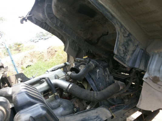 รถบรรทุก 6 ล้อใหญ่HINO ปี 46 ราคา 750,000 บ.