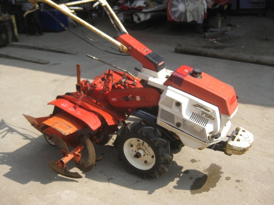 ขายรถพรวนดิน และยกร่อง ISEKI 700 พร้อมใช้งาน