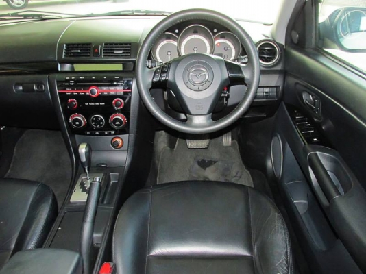 MAZDA 3 5Dr 2.0 AT ปี 2010