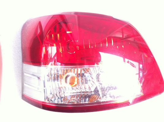 ขายไฟท้ายรถvisoวีออสแท้ติดรถมาเลยคับ ชุดสาย-หลอดไฟศูนยแท้ครบๆ