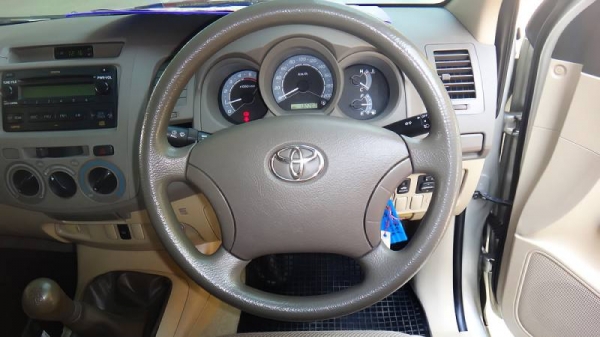 TOYOTA HILUX VIGO D4D EXTRACAB  2.5 MT ปี 2008