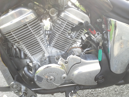 ขาย STEED 400cc. เอกสารอินวอยร์ ราคาเบาๆ. 55000 บาทรถพร้อมใช้