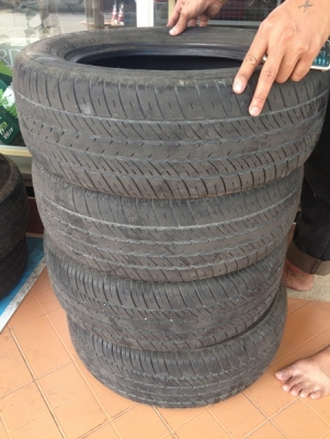 ขายยาง185 65ขอบ14 สภาพดีปี2012ราคา2200