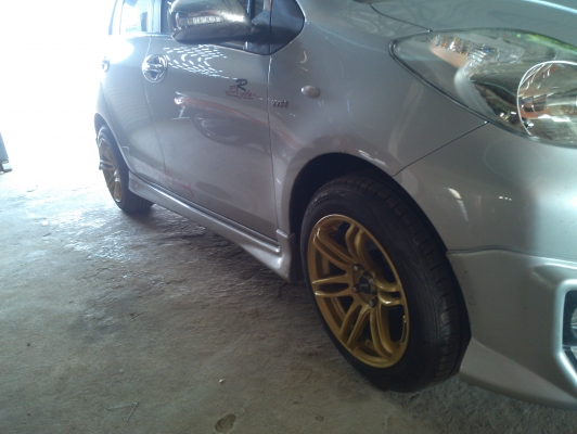 ขายแม็กเก่งขอบ18 กว้าง 8นิ้ว