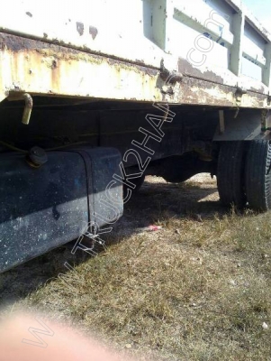 รถบรรทุก 6 ล้อติดเครน ยี่ห้อ ISUZU รุ่น FRR 210